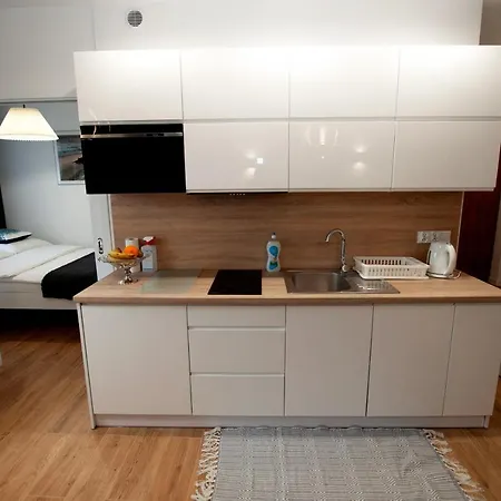 Ikar Ul. Grunwaldzka Blisko Morza *