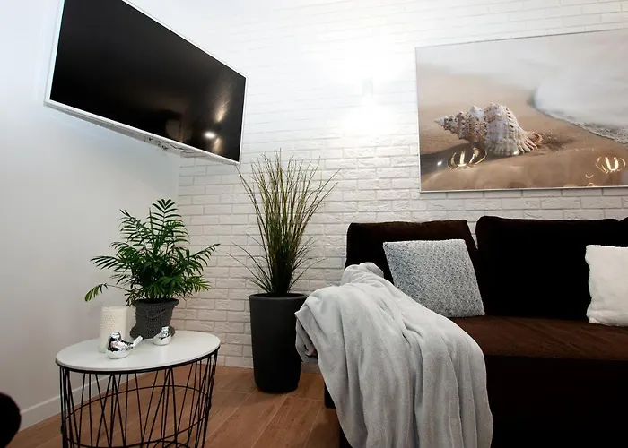 Ikar Ul. Grunwaldzka Blisko Morza