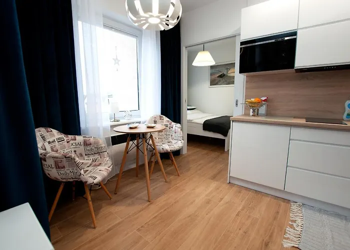 Ikar Ul. Grunwaldzka Blisko Morza Lägenhet Pobierowo